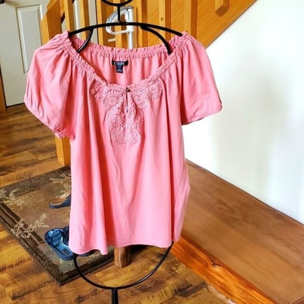Chaps Cinched Ruffled‎ Lace Neckline Salmon Short Sleeve Sz. L Top